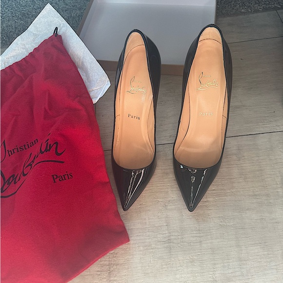 Like new Christian Loubouin stilettos - Picture 1 of 5